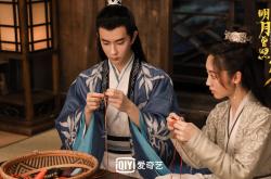 开云体育中国-碾压式掌控！恩比德统治攻防，猛龙连续得分高潮压制火箭