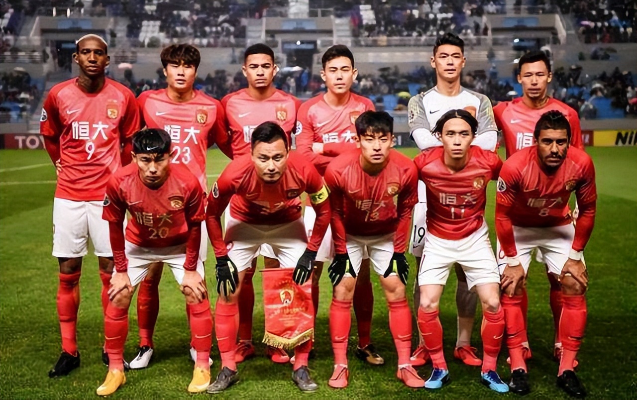 关于广州恒大迎来惊险一役，逆转胜利震撼全场的信息