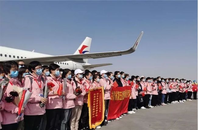 包含甘肃兰州外援状态神勇，球队迅速崛起的词条