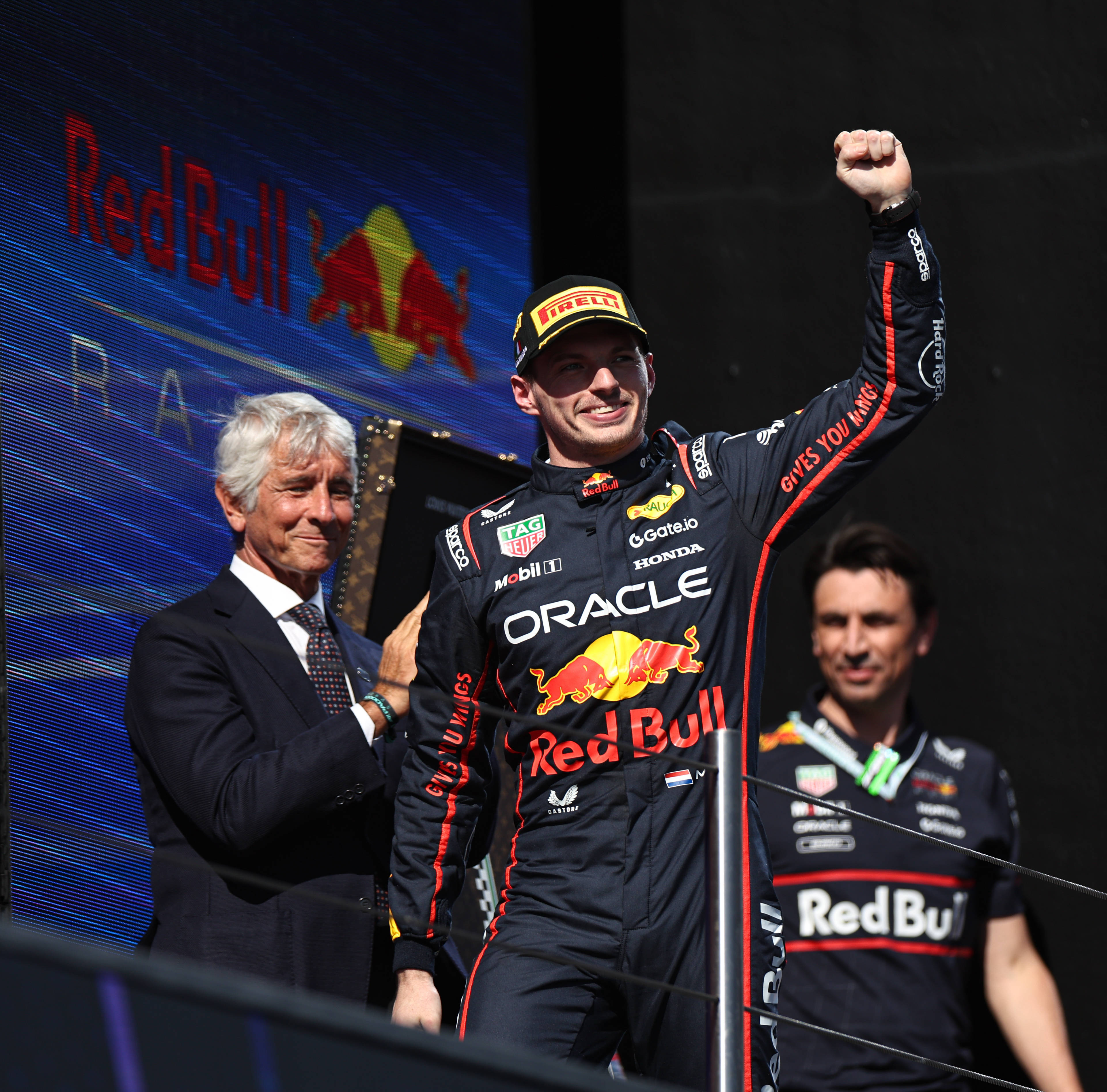 红牛二队绝杀哈斯车队，皮亚斯特里高光表现